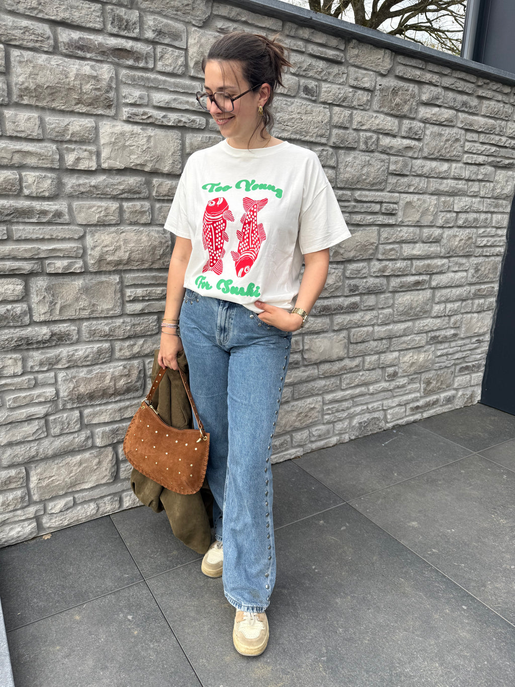 T-shirt TOO YOUNG