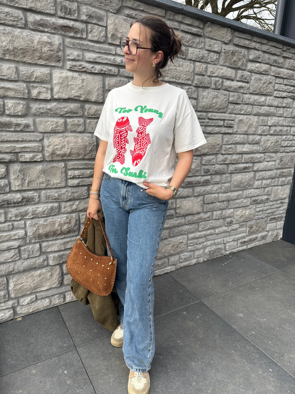 T-shirt TOO YOUNG